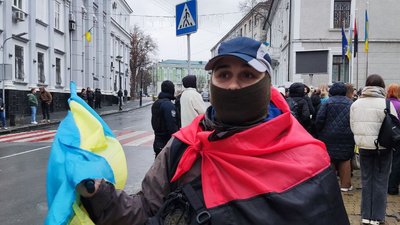 мітинг під міськрадою мітинг під міськрадою
