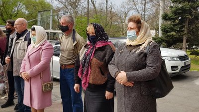 Великдень на Херсонщині: чи дотримувалися віряни карантинних обмежень