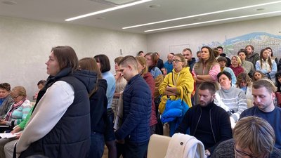 Акція Гроші на ЗСУ в міськраді в Черкасах Акція Гроші на ЗСУ в міськраді в Черкасах