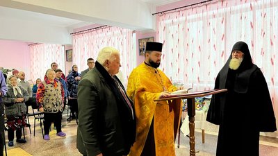 служба в пансіонаті служба в пансіонаті