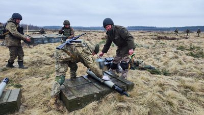 Посвята і знищення ворожої техніки: в артилеристів ТРО Волині тривають навчання Посвята і знищення ворожої техніки: в артилеристів ТРО Волині тривають навчання