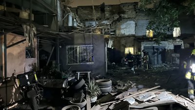 Пошкоджений житловий будинок внаслідок атаки РФ на Одесу, 10 жовтня 2026 року