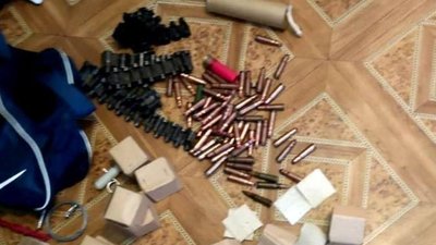 На Херсонщині поліцейські виявили схрон набоїв на вибухових речовин