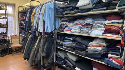 У Полтаві діє проєкт для переселенців "Тепла кофта"