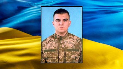 На Чернігівщині попрощалися з двома бійцями На Чернігівщині попрощалися з двома бійцями