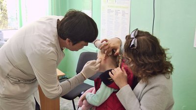 У чотирьох дітей у Хмельницькому виявили хворобу Лайма, яку провокує укус кліща