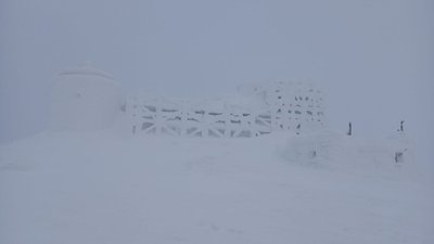 Прикарпатців попереджають про небезпеку у горах Прикарпатців попереджають про небезпеку у горах