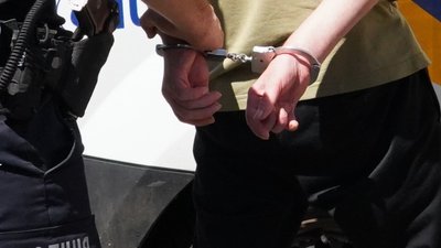 Мешканця Рудного підозрюють у завданні ножових поранень двом чоловікам