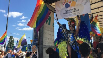 У Варшаві "Київпрайд" проводить "Марш за мир і свободу проти російської агресії"