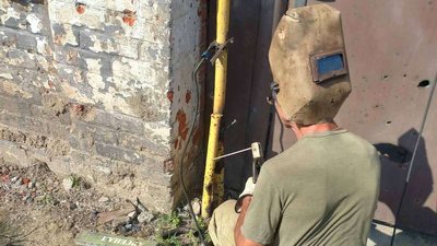 Механік "Харківгазу" чотири місяці за власні кошти купував дефіцитне пальне для службових авто Механік "Харківгазу" чотири місяці за власні кошти купував дефіцитне пальне для службових авто