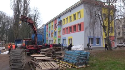За два тижні мають закінчити ремонт будівлі стаціонару Сумської дитячої лікарні