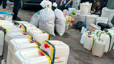 Вилучені речові докази