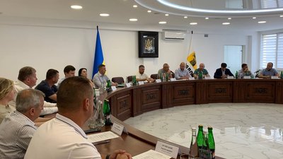 Виїзне слухання комітету Верховної Ради України з питань аграрної та земельної політики Виїзне слухання комітету Верховної Ради України з питань аграрної та земельної політики