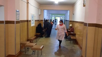 Четверта хвиля COVID-19: де у Херсоні зробити бустерну дозу вакцини Четверта хвиля COVID-19: де у Херсоні зробити бустерну дозу вакцини
