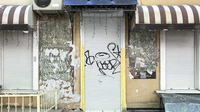 У центрі Одеси знайшли другу сторічну рекламну вивіску У центрі Одеси знайшли другу сторічну рекламну вивіску