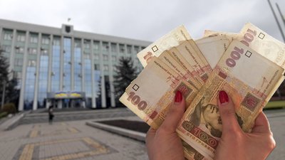 Якщо ви у скруті: як і скільки допомоги можна отримати від Рівненської ОДА