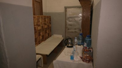 У Рівному мешканці багатоповерхівки власноруч облаштували сховище У Рівному мешканці багатоповерхівки власноруч облаштували сховище