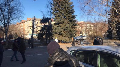 Невідомі перешкоджають перерахунку голосів щодо виборів депутатів міськради Невідомі перешкоджають перерахунку голосів щодо виборів депутатів міськради