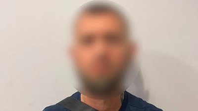 У Салтівському районі Харкова чоловік напав з ножем на жінку та пограбував її