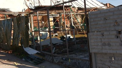 "На провулку вони вже нічого не залишили": жителі Нікополя про обстріли військами РФ 29 січня "На провулку вони вже нічого не залишили": жителі Нікополя про обстріли військами РФ 29 січня
