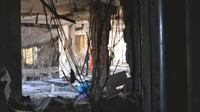 В Одесі відновлять будинок, у який напередодні Пасхи влучила російська ракета В Одесі відновлять будинок, у який напередодні Пасхи влучила російська ракета