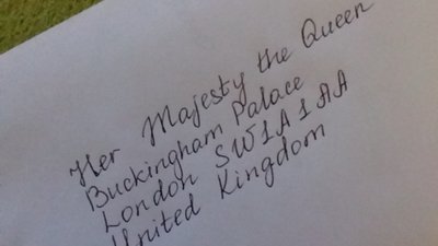 Британська королева адресувала листа прикарпатській письменниці Британська королева адресувала листа прикарпатській письменниці