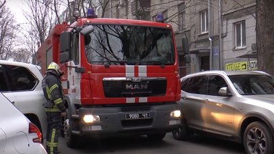 Пожежа у багатоповерхівці в Харкові: загинув чоловік, понад 30 людей евакуювали