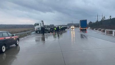 Поблизу села Кам'янка на Житомирщині у ДТП загинув 64-річний чоловік Поблизу села Кам'янка на Житомирщині у ДТП загинув 64-річний чоловік