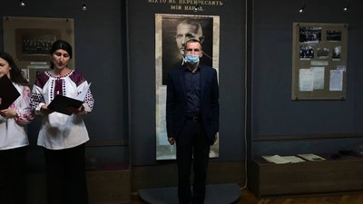 У Франківську відкрили виставку до 130-річчя від дня народження Євгена Коновальця У Франківську відкрили виставку до 130-річчя від дня народження Євгена Коновальця