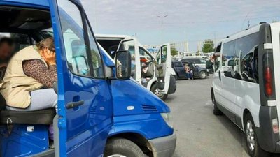 Сигаретні блоки та "піджаки": якою була контрабанда на Закарпатті у часи незалежності України Сигаретні блоки та "піджаки": якою була контрабанда на Закарпатті у часи незалежності України