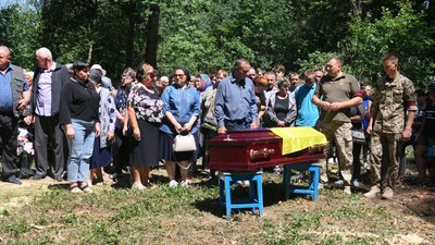 На Сумщині поховали військового Олександра Шинкаренка, який загинув неподалік Торецька на Донеччині