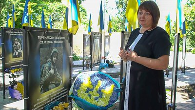Мій вибір — моя країна: на Кіровоградщині переселенка з Луганщини втілила мрію загиблого на фронті сина
