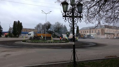 У Новгороді-Сіверському почали ремонт центральної площі: які роботи проведуть