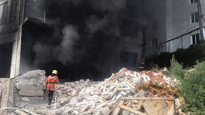 У Вінниці на 600-річчя горіла новобудова У Вінниці на 600-річчя горіла новобудова