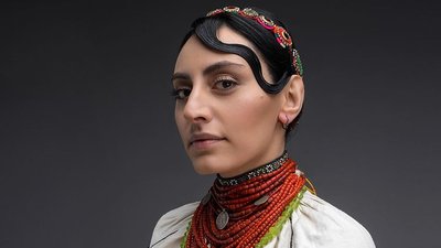 Українці продемонструвати унікальне вбрання сторічної давнини Українці продемонструвати унікальне вбрання сторічної давнини