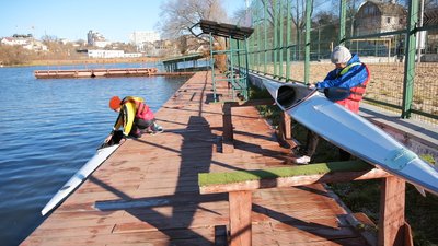 Вінницькі спортсмени готуються до обласного чемпіонату з веслувального слалому Вінницькі спортсмени готуються до обласного чемпіонату з веслувального слалому