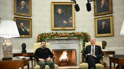 Президент України Зеленський прибув до Білого дому на зустріч із президентом США Байденом