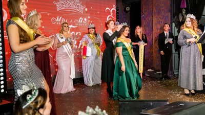 Війна змусила мене зняти корону віце-міс. Історія евакуйованої жительки Кривого Рогу Війна змусила мене зняти корону віце-міс. Історія евакуйованої жительки Кривого Рогу