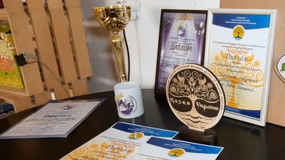 Юні волинські театрали повернулися до репетицій після перемог на двох фестивалях Юні волинські театрали повернулися до репетицій після перемог на двох фестивалях