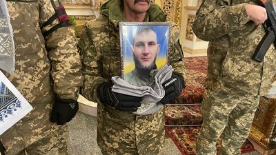 "Дуже буде його не вистачати": у Полтаві попрощалися із 28-річним солдатом Валентином Надточієм "Дуже буде його не вистачати": у Полтаві попрощалися із 28-річним солдатом Валентином Надточієм
