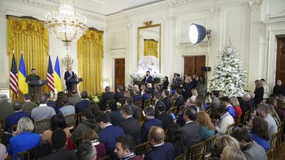 Зустріч Зеленського з Байденом, США оголосили про пакет допомоги Україні на 1,8 млрд доларів. 301 день війни. Онлайн Зустріч Зеленського з Байденом, США оголосили про пакет допомоги Україні на 1,8 млрд доларів. 301 день війни. Онлайн