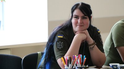 Психологічні травми під час війни. У Житомирі психологи і волонтери навчалися, як допомагати людям долати стрес Психологічні травми під час війни. У Житомирі психологи і волонтери навчалися, як допомагати людям долати стрес