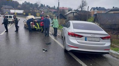 ДТП на Тернопільщині: зіткнулися чотири автомобілі ДТП на Тернопільщині: зіткнулися чотири автомобілі