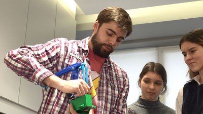 3D-друк і моделі ракет: у черкаській гімназії відкрили STEAM-лабораторію 3D-друк і моделі ракет: у черкаській гімназії відкрили STEAM-лабораторію