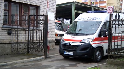 За час перебування у "червоній" зоні жителі Житомирщини вдвічі частіше викликали швидку допомогу