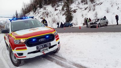 На Закарпатті сталася ДТП на трасі Київ — Чоп: травмованих госпіталізували На Закарпатті сталася ДТП на трасі Київ — Чоп: травмованих госпіталізували