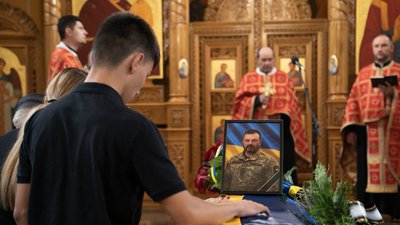Мукачево, Віталій Солопов, похорон