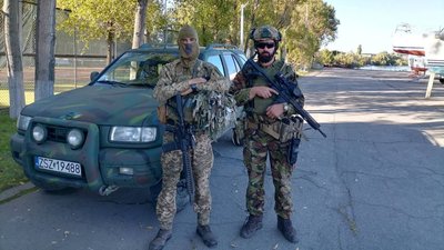 Волонтерка, донати, хліб, тепловізори, військове спорядження Волонтерка, донати, хліб, тепловізори, військове спорядження