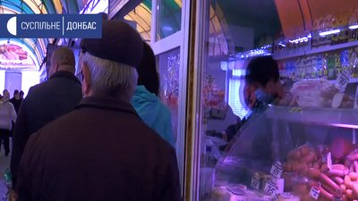 Моніторинг — щотижня: у Сватовому перевіряють ринки щодо дотримання вимог карантину Моніторинг — щотижня: у Сватовому перевіряють ринки щодо дотримання вимог карантину
