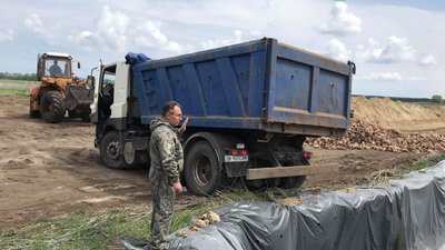 600 тисяч курей, які загинули у Кременчуці, не закопуватимуть, а утилізовуватимуть 600 тисяч курей, які загинули у Кременчуці, не закопуватимуть, а утилізовуватимуть